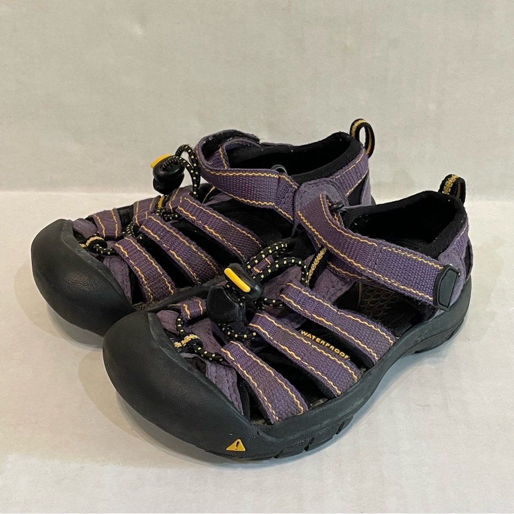 Keen Newport Purple Water Walking Sport Hiking Shoe Sandal Youth Kids Sz 11
